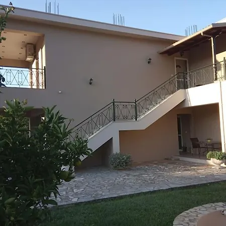 Διαμέρισμα Μεντησ Igoumenitsa Exterior photo